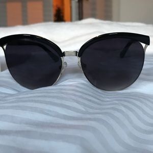 Balmain cat eye sunglasses